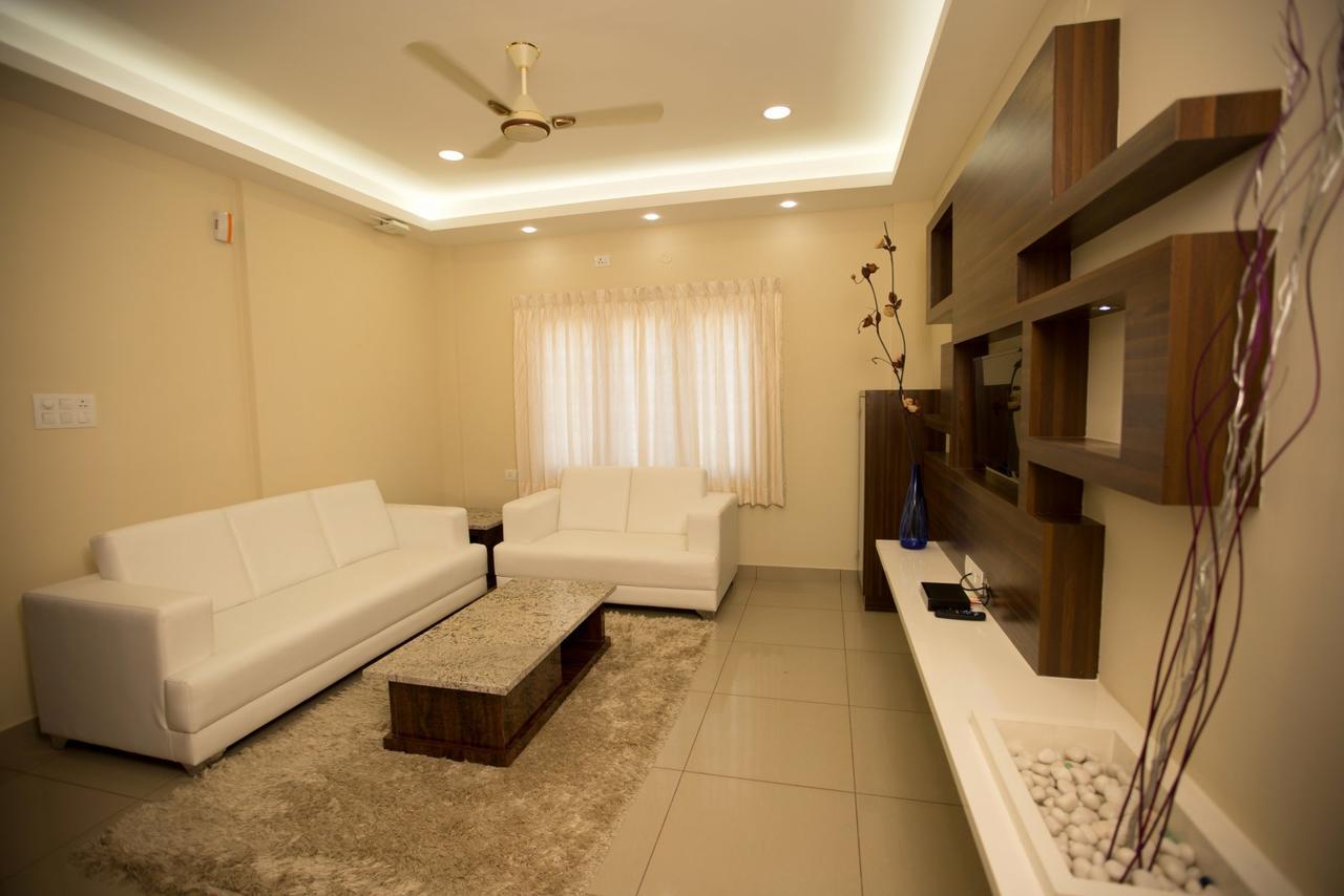 Benaka Suites Bangalore Luaran gambar
